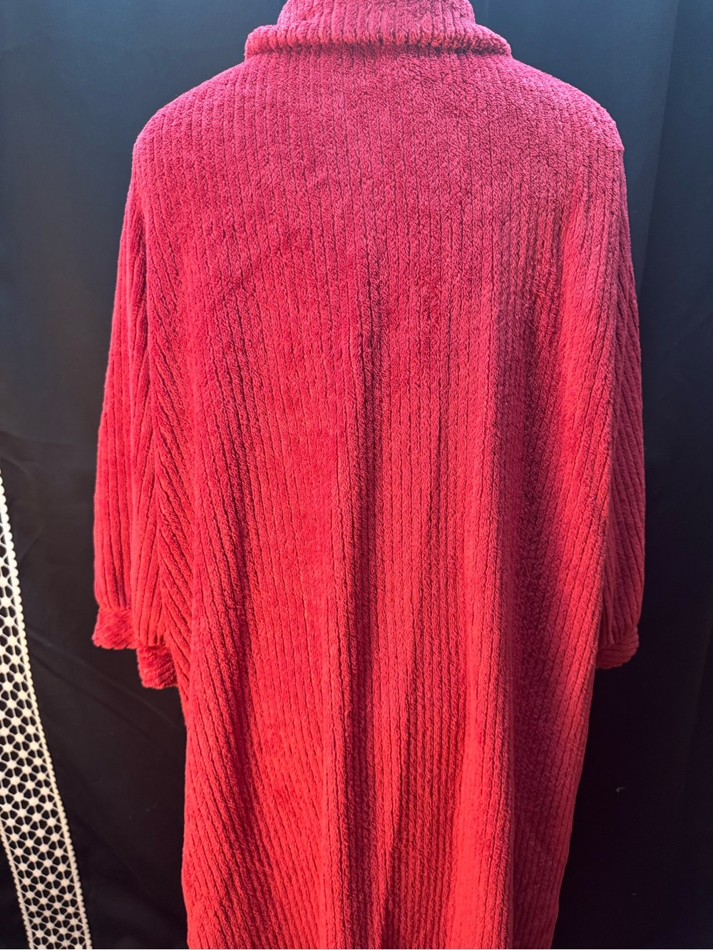 Plush Long Button-Front Robe in Maroon - Picture 3 of 4